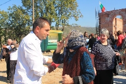 Положиха основния камък на църквата в Изгрев