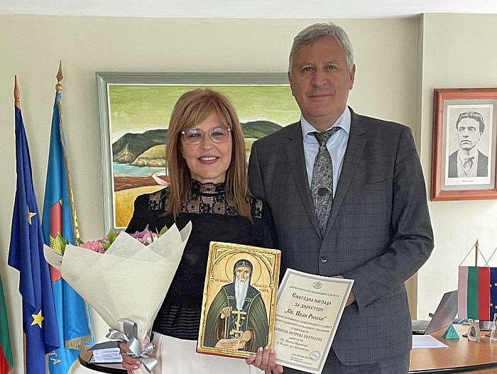 Даниела Пелтегова (2)