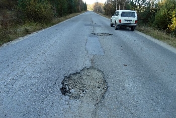 Лошите пътища убиват, а държавата кара бавно след събитията