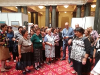 Дамите от Пенсионерския клуб в Добринище гостуваха на Цветанов в НС