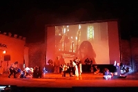 Танцов спектакъл за Левски завладя 1700 зрители в Сандански