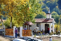 Осветиха нов параклис в село Брежани