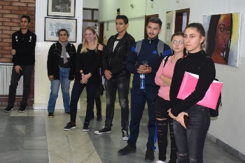 Изложба на талантливи студенти в ЮЗУ