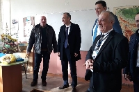 Образователният министър обеща пари за ремонт на петричко училище