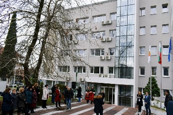 ОбС-Сандански ще разгледа казуса с отстранения от работа д-р Алексиев