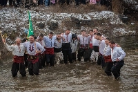 Кметът на Черниче се бори за кръста на Богоявление
