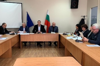 Прием на 127 паралелки искат 56 гимназии и средни училища в Пиринско