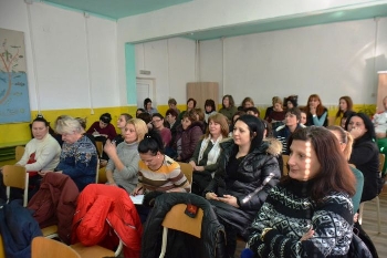Обучават учители в Симитли как да се грижат и за здравето на децата