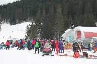Снегът отложи днешния старт на скиорите в Банско