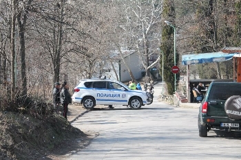 Издирват шофьор за блъснат мъж на пешеходна пътека в Гоце Делчев