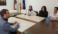 Медицински сестри проведоха среща с кмета на Сандански