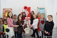 Красива изложба от мартеници подредиха деца в Сандански Красива изложба от мартеници подредиха деца в Сандански
