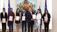 Президентът награди студентка от ЮЗУ, победител в престижен конкурс