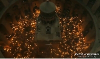 Благодатният огън слезе в църквата на Божи гроб в Йерусалим