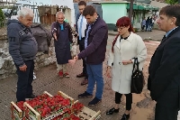 Новаков към хората в село Първомай: Вие сте пример за България!
