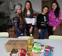 В Деня на доброто ученици от Разлог с дарителска кампания
