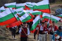 Родолюбци от Симитли със знамена и носии изкачиха връх в Пирин на 3 март Родолюбци от Симитли със знамена и носии изкачиха връх в Пирин на 3 март