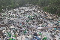 Прокуратурата се сезира за тоновете пластмаса и умряла риба в река Места край Елешница Прокуратурата се сезира за тоновете пластмаса и умряла риба в река Места край Елешница