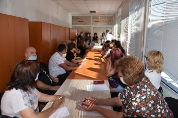 Безработни в Симитли учат рецепти, ще стават готвачи