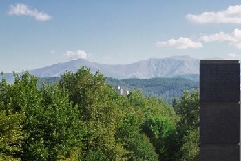 Слънце и дъжд се редуват в Югозапада, на морето времето ще е разкош