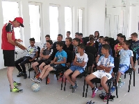 250 деца мерят сили в Мини футболна магия в Струмяни