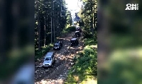 Гняв в социалните мрежи след снимки на офроуд джипове в Рила Гняв в социалните мрежи след снимки на офроуд джипове в Рила