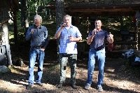 Банскалии и разложани се поклониха пред подвига на Радоновата чета