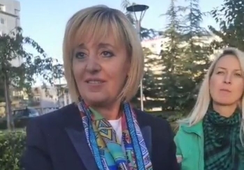 Манолова: PCR тестовете да са безплатни като в другите държави