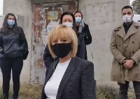 Община Благоевград №1 по мъртви души, Манолова показа трафопост в Бело поле с 600 фалшиви избиратели Община Благоевград №1 по мъртви души, Манолова показа трафопост в Бело поле с 600 фалшиви избиратели
