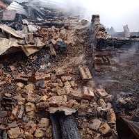 Пожар изпепели до основи къщата на младо семейство в Белица