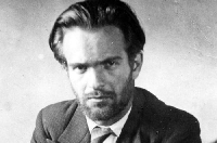 Никола Вапцаров: За него – живота, летял бих с пробна машина в небето! Никола Вапцаров: За него – живота, летял бих с пробна машина в небето!