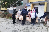 ГЕРБ-Благоевград продължава кампанията за подпомагане на семейства в нужда ГЕРБ-Благоевград продължава кампанията за подпомагане на семейства в нужда