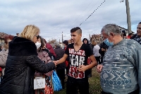 Златни кръстчета за уловилите християнския символ на Богоявление в община Струмяни