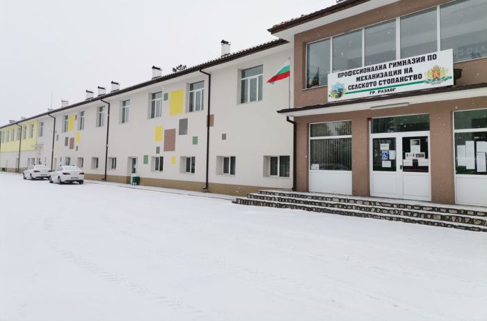 Родители искат решения на местно ниво за връщането на учениците в клас
