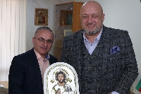 Красен Кралев обиколи спортните клубове в региона, обеща помощ за нови басейни и физкултурни салони