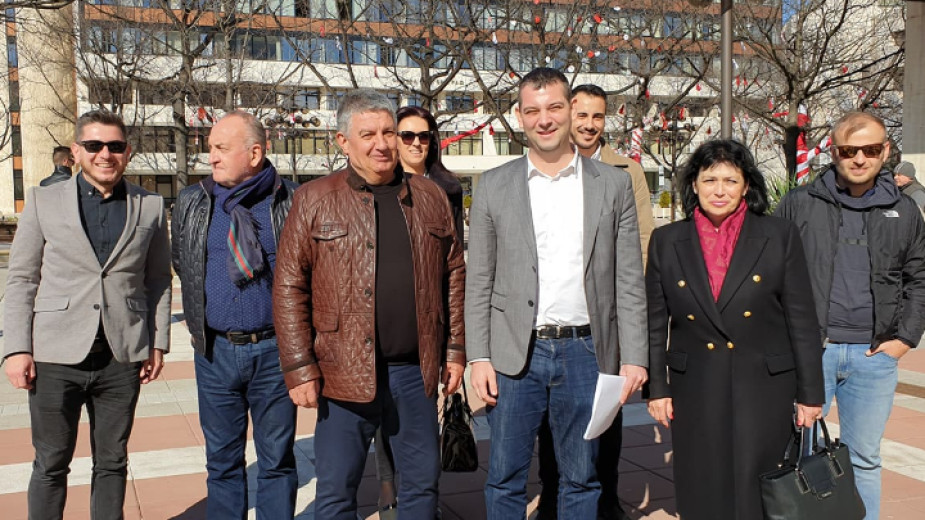 Димитър Делчев е водач на листата на коалицията „Изправи се! Мутри вън!“ в Благоевград