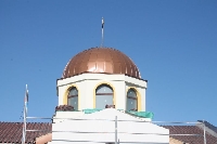 Неврокопският митрополит Серафим освещава сребърната камбана в църквата на Церово