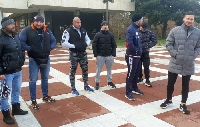 Собственици на фитнес зали и молове протестират пред Областната управа в Благоевград