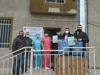 Благотворителни организации дариха кислородни апарати на болницата в Благоевград