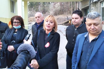 Мая Манолова в Гоце Делчев: Ще подобрим здравеопазването и ще завършим недостроената от 40 г. болница