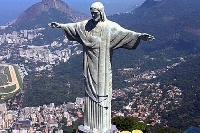 Бразилски град вдига по-висока статуя на Христос от тази в Рио де Жанейро