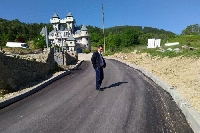 Не спира обновяването на улици в Гърменско, децата в Осиково играят на нова площадка Не спира обновяването на улици в Гърменско, децата в Осиково играят на нова площадка
