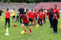Деца, младежи и известни спортисти от Банско направиха страхотен празник