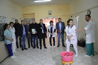Кметът на Гоце Делчев поздрави лекари и акушерки в МБАЛ Иван Скендеров