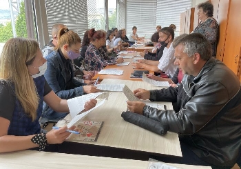 60 безработни учат за офис мениджъри и икономисти в община Симитли