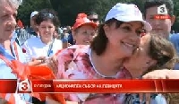50 000 социалисти понесоха Корнелия Нинова на ръце на Бузлуджа