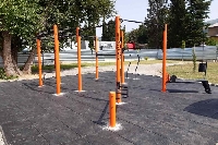 Фитнес на открито монтираха в градския парк на Петрич Фитнес на открито монтираха в градския парк на Петрич