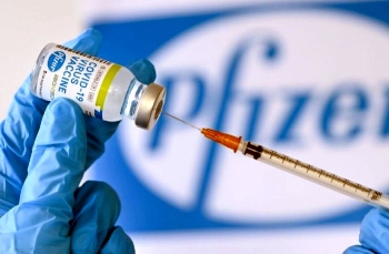 Осигуряват ли доживотен имунитет ваксините на Pfizer и Moderna?