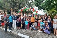 Най-големият род в Крупник монтира две арки и засади рози в парка