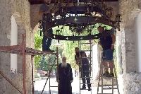 Ковачи от Банско дариха светилник на Бачковския манастир